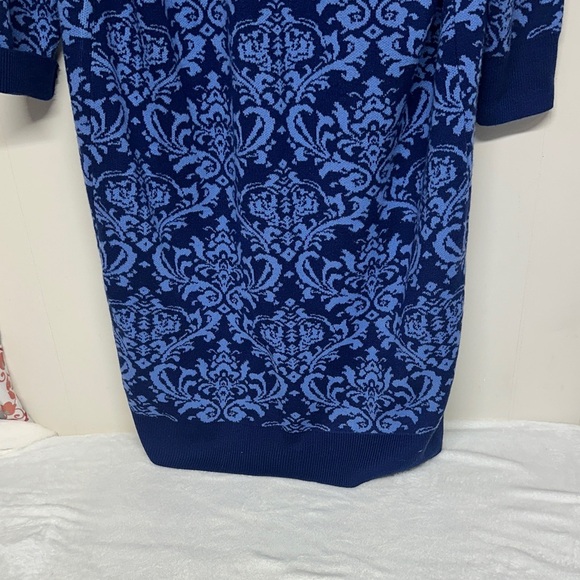 Attitudes by Renee Navy and Light Blue Cardigan - Picture 5 of 10